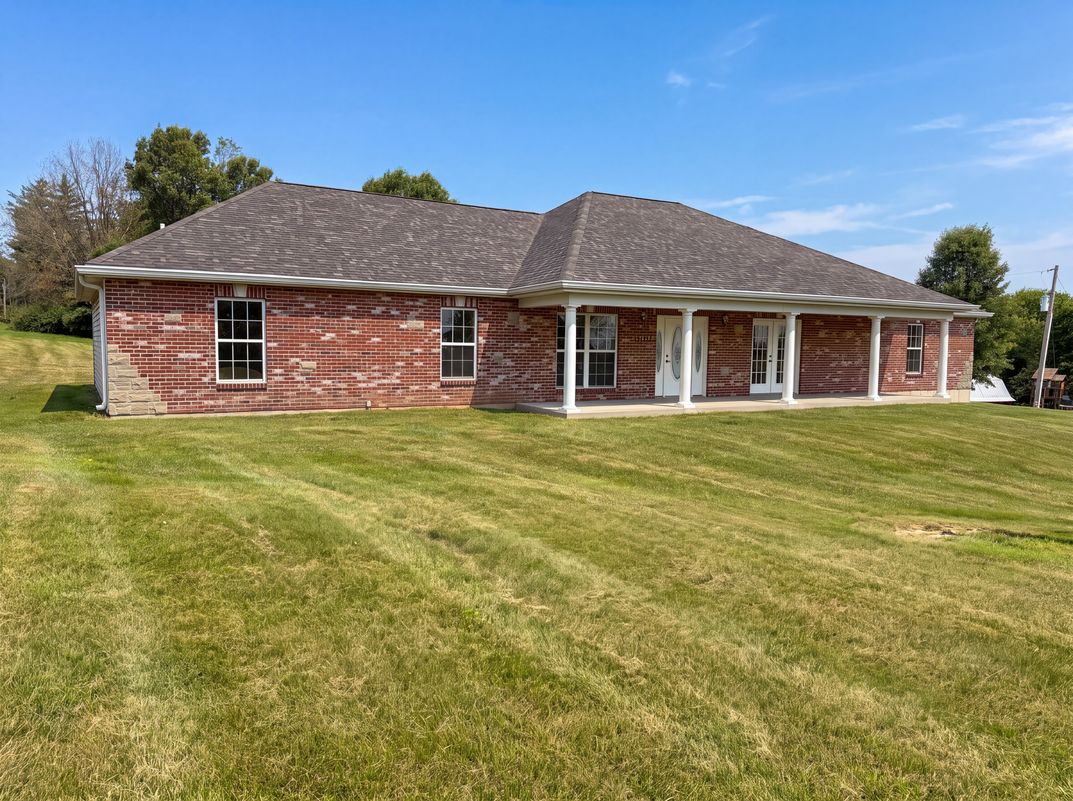 Photo 25 of 26 of 2357 Bastean Rd, Wentzville, MO