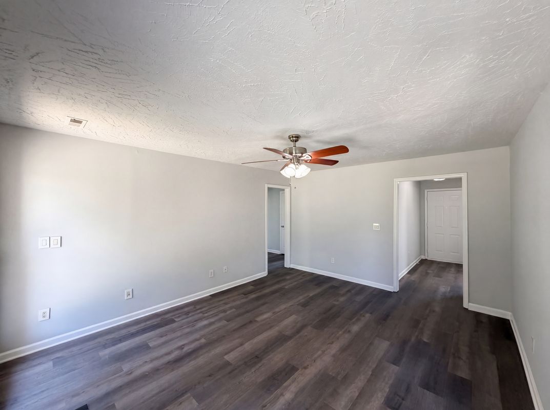 Photo 7 of 17 of 2577 Previs Rd, Fayetteville, NC