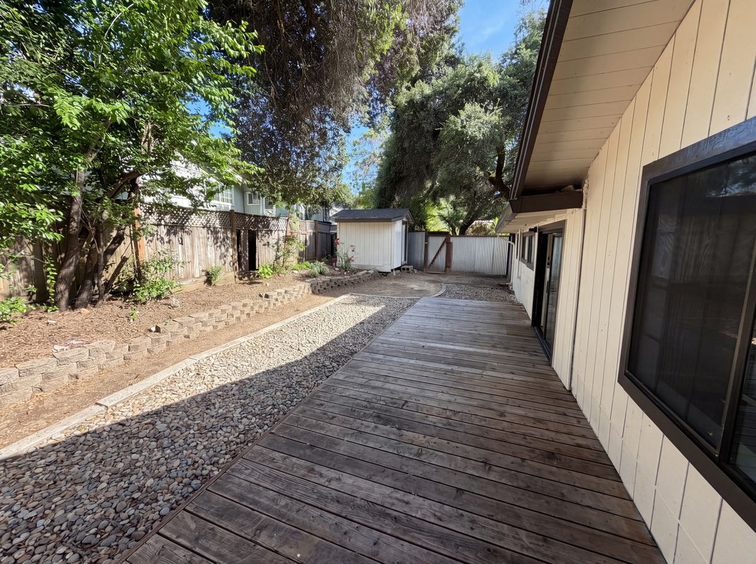 Photo 27 of 30 of 155 Estates Dr, Ben Lomond, CA