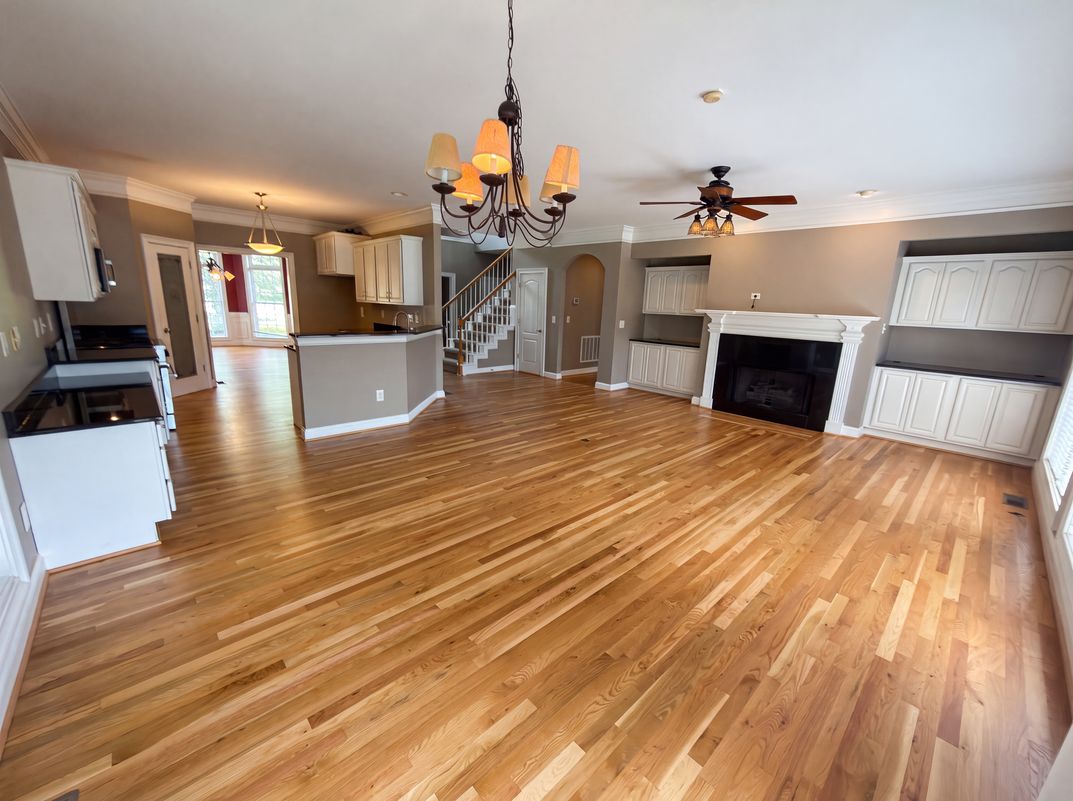 Photo 3 of 22 of 9721 Arlington Oaks Dr, Charlotte, NC