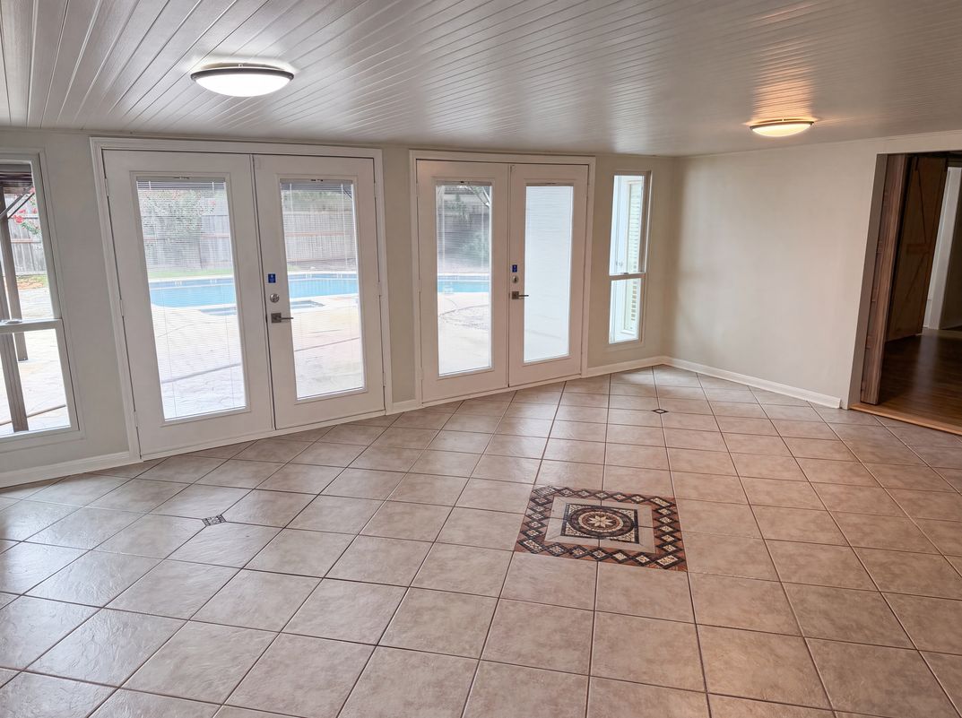 Photo 21 of 26 of 14923 Aspen Hills Dr, Houston, TX