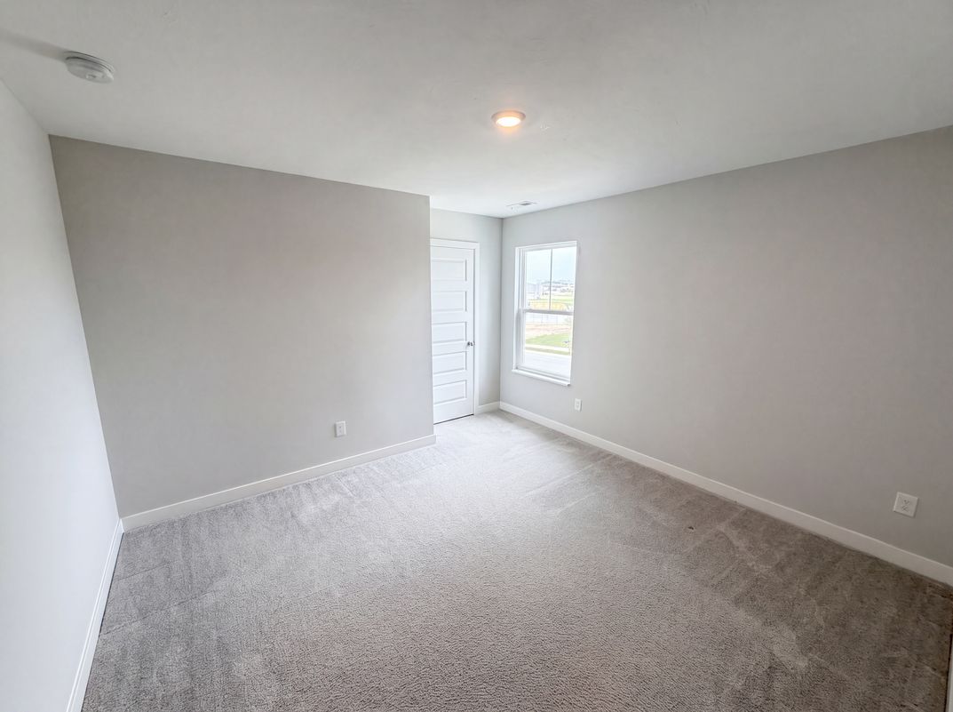 Photo 26 of 29 of 4462 Hovenweep Way, Indianapolis, IN