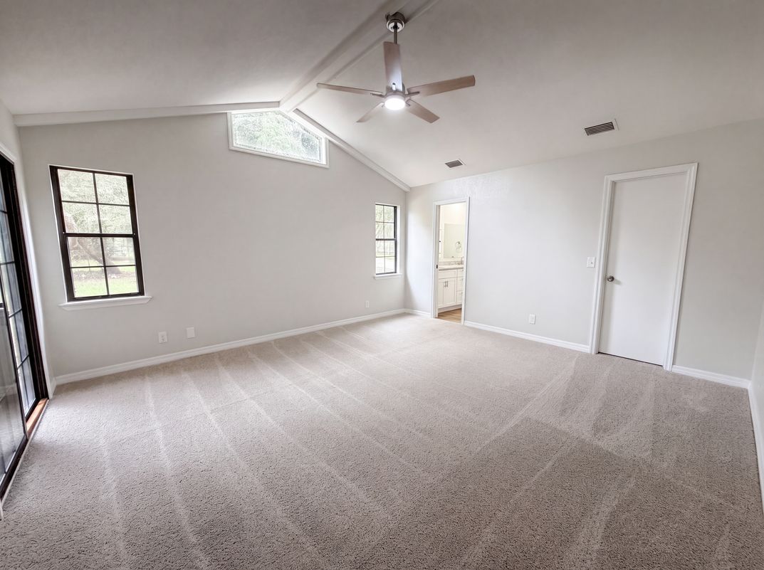 Photo 4 of 53 of 5082 SW 31st St, Ocala, FL