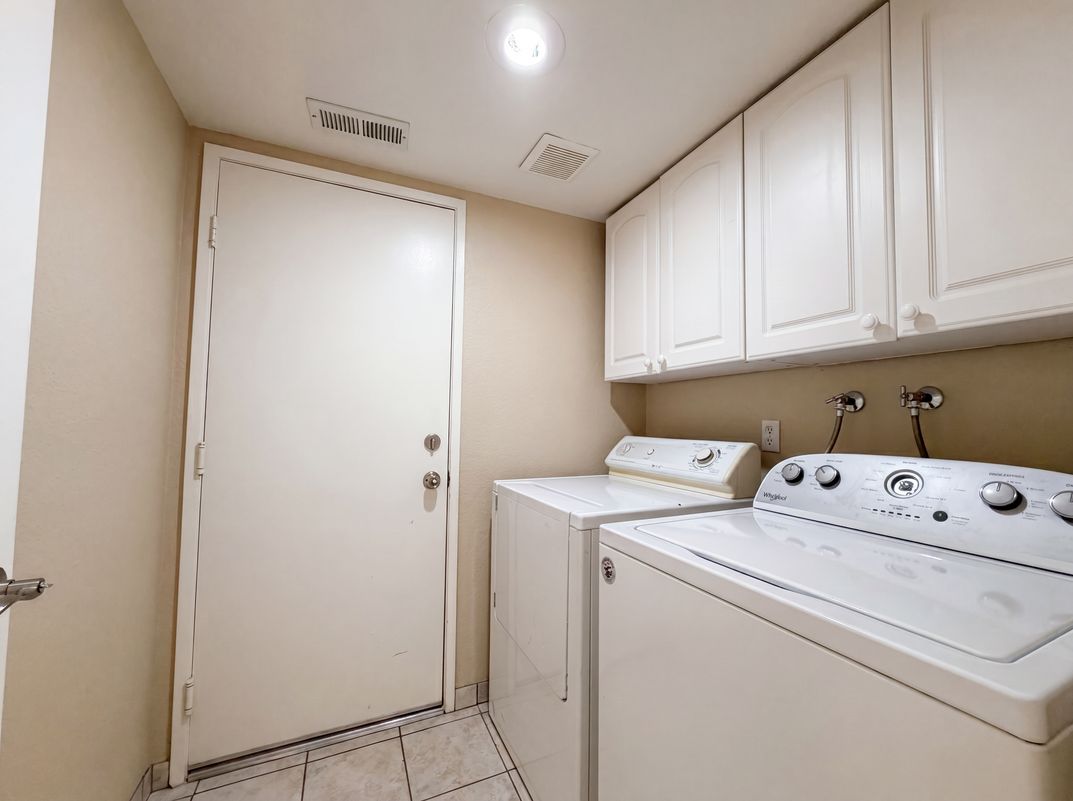 Photo 21 of 28 of 5545 W Avenue L6, Lancaster, CA