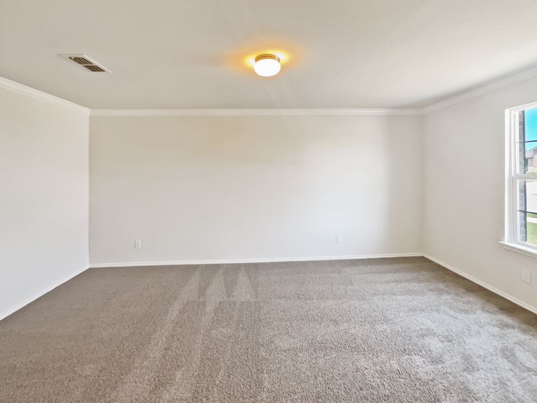 Photo 18 of 19 of 1409 Rivers Creek Ln, Little Elm, TX