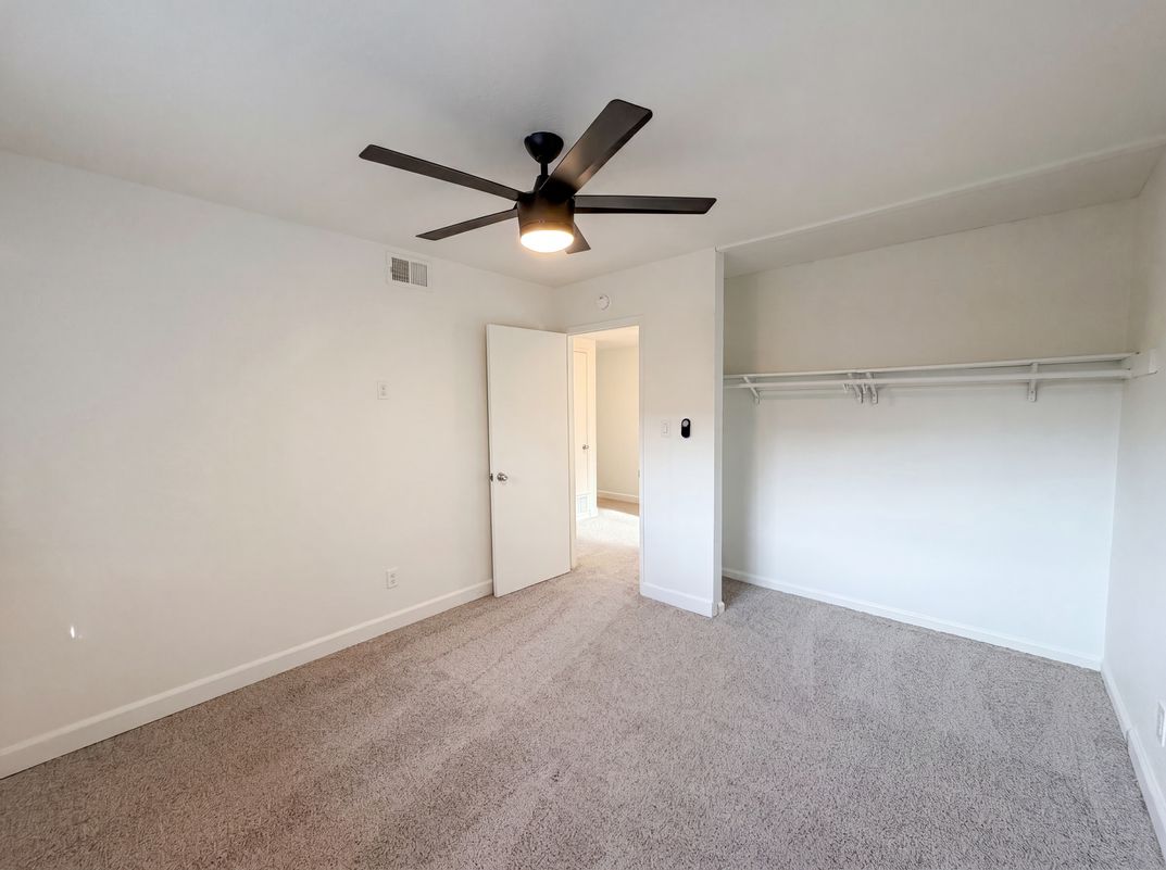 Photo 15 of 28 of 6840 Oaklawn Way, Fair Oaks, CA