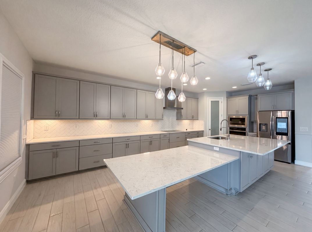Photo 6 of 25 of 13176 Twin Bridges Dr, Riverview, FL