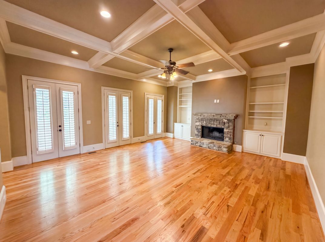Photo 3 of 71 of 3250 Camellia Ln, Suwanee, GA
