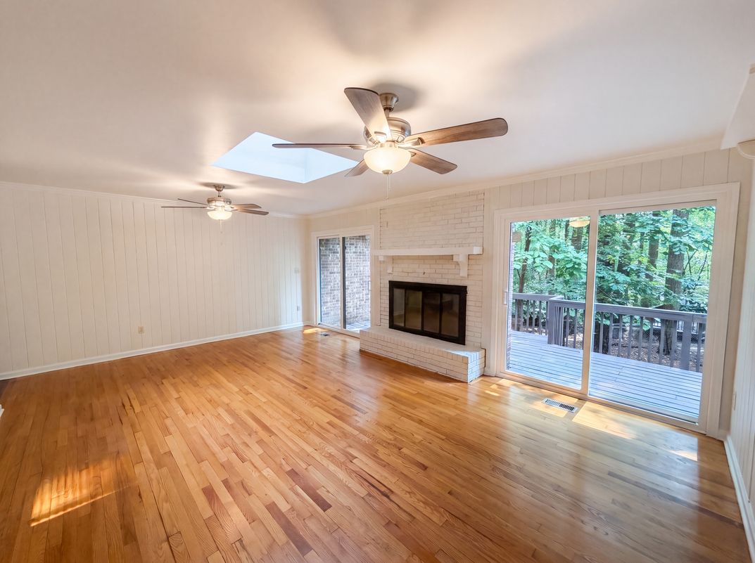 Photo 7 of 18 of 204 Boulder Bluff Trl, Chapel Hill, NC