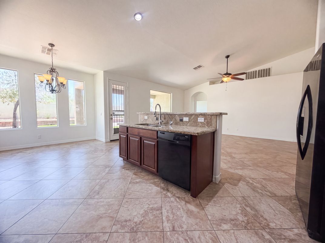 Photo 4 of 17 of 11309 E Sable Ave, Mesa, AZ