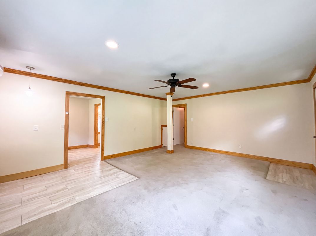 Photo 3 of 19 of 70 Rustling Oaks St, Coldspring, TX