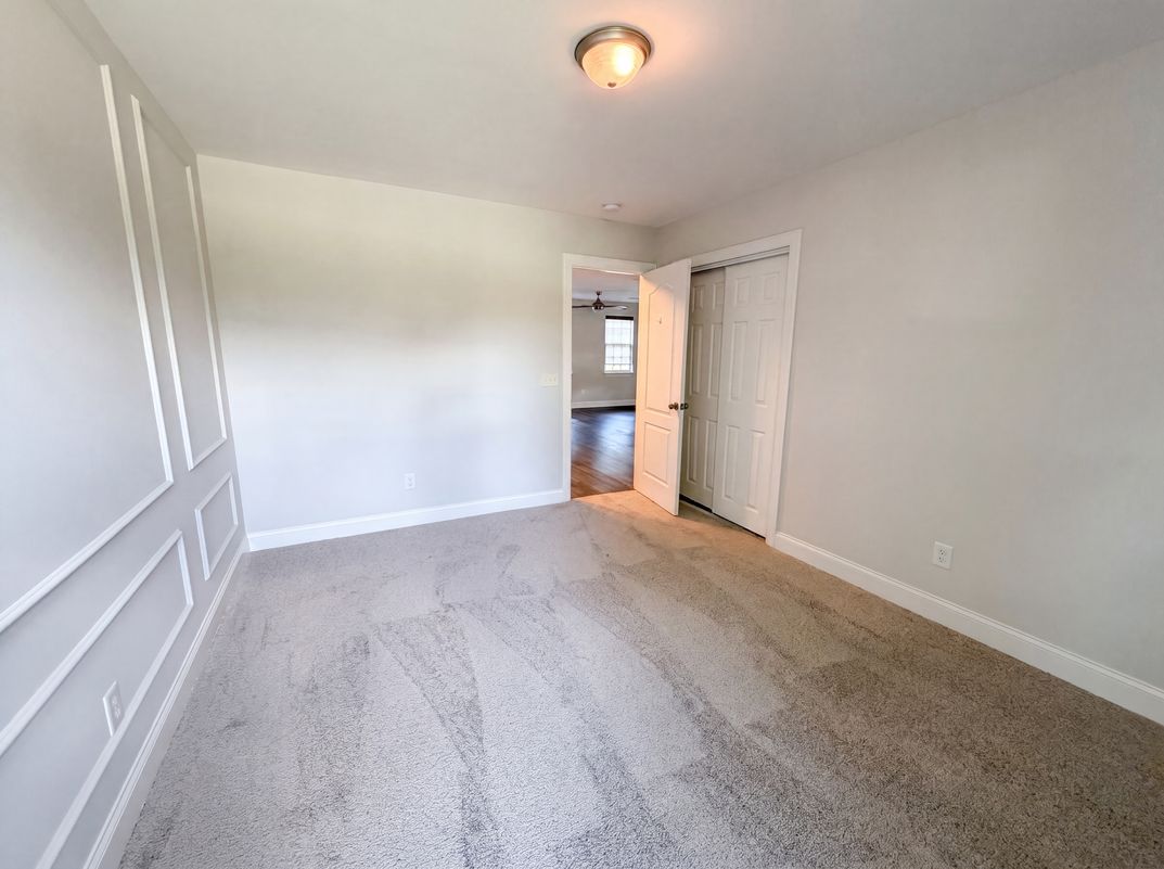 Photo 21 of 26 of 301 Cypresshill Ct, Simpsonville, SC