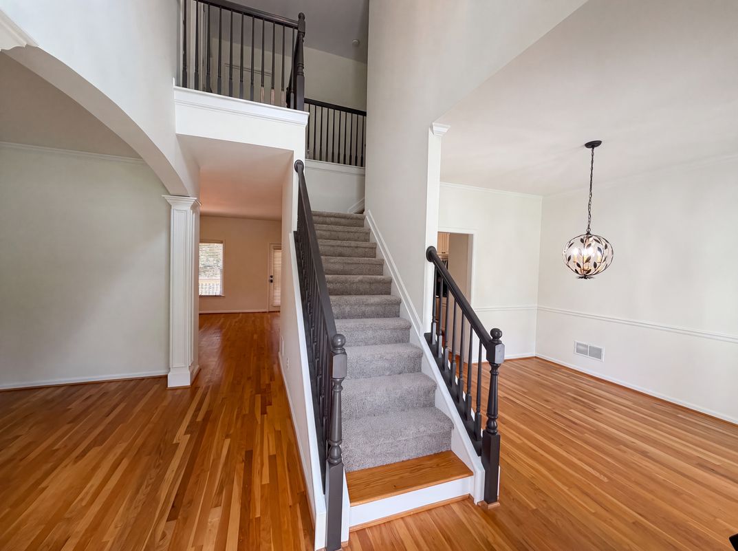 Photo 8 of 58 of 3612 Brookefall Ct, Suwanee, GA