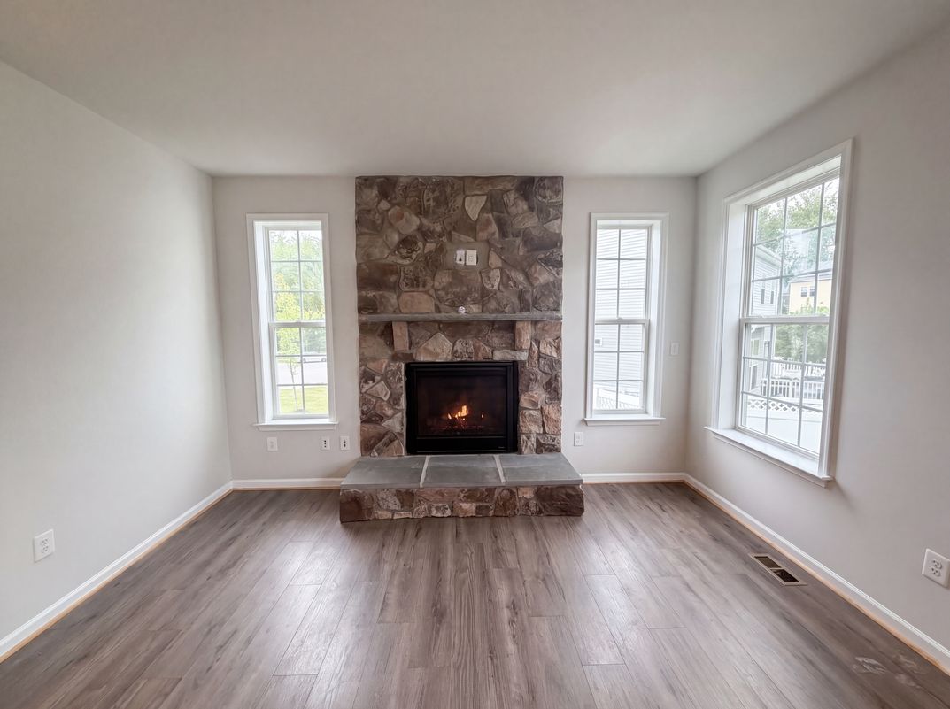 Property photo 3 of 6906 Captain Edward Toppins Ct