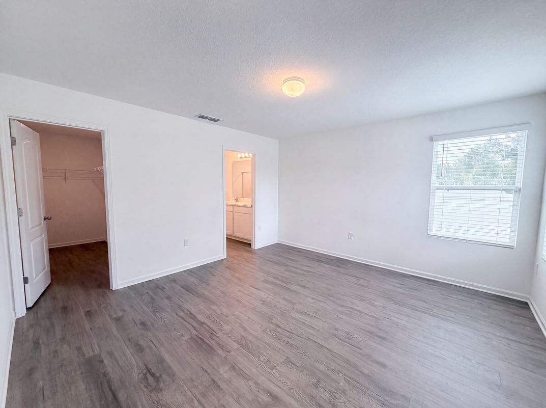 Photo 4 of 18 of 3166 Rustic Deer Way, Green Cove Springs, FL