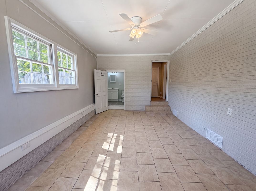Photo 12 of 26 of 1817 Neptune Dr, Columbia, SC