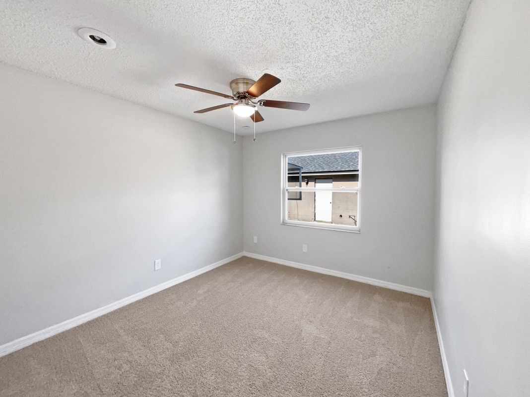 Photo 18 of 22 of 831 Haulover Dr, Altamonte Springs, FL