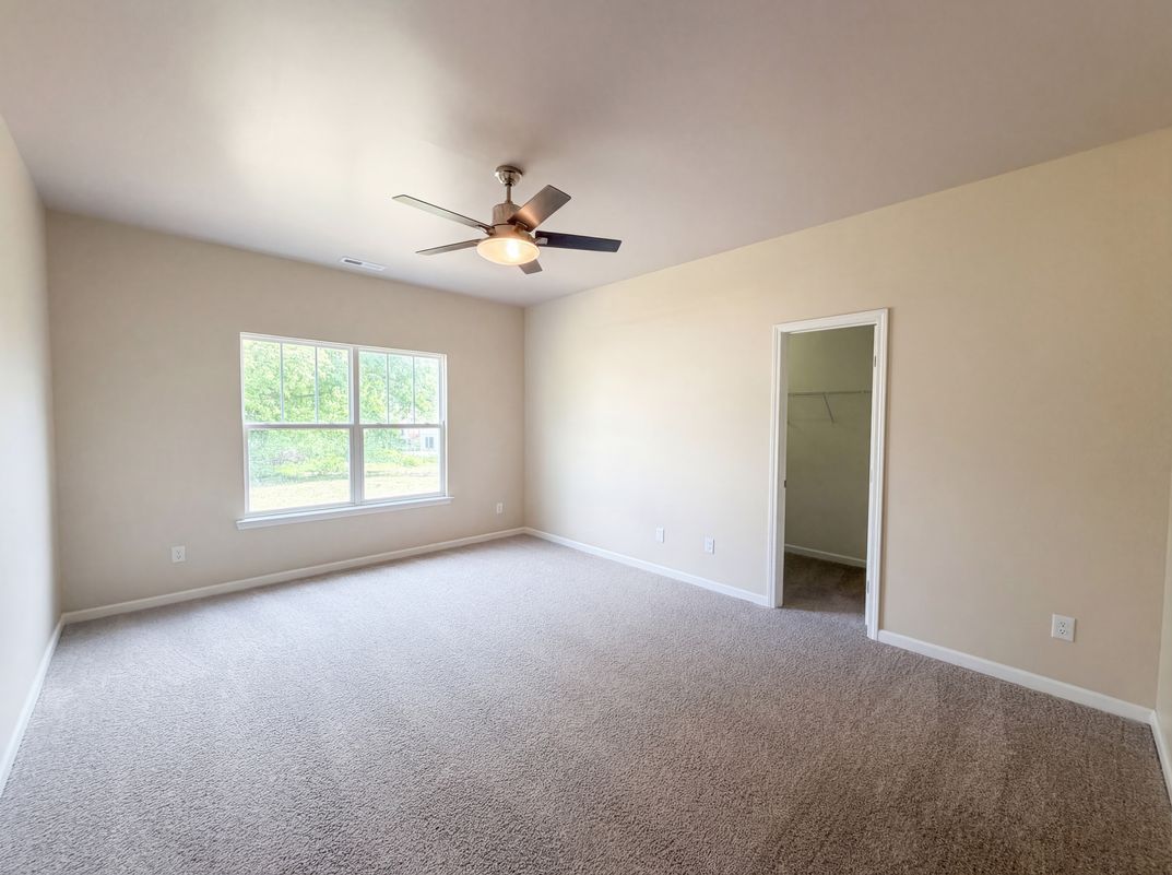 Photo 4 of 17 of 3712 Mayfair Mill Dr, Raleigh, NC