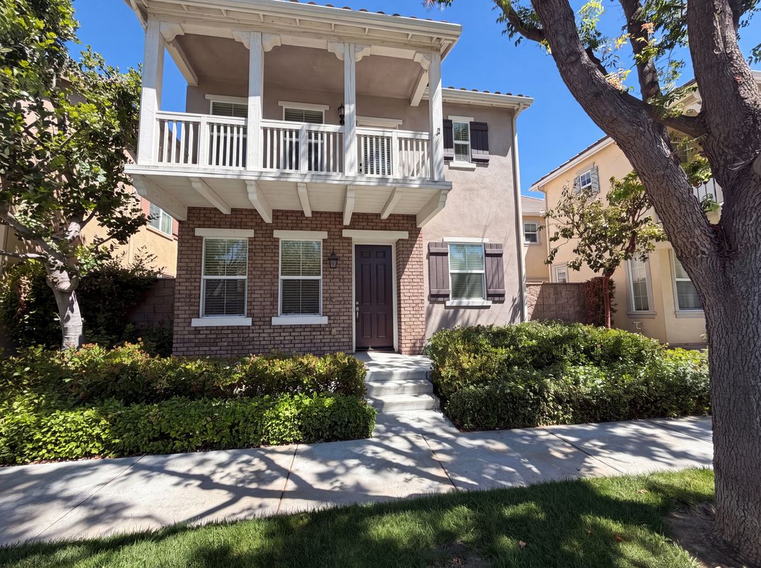 Property photo 1 of 31891 Domenoe Way