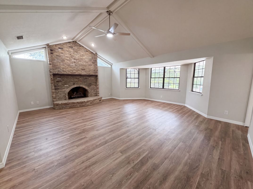Photo 9 of 53 of 5082 SW 31st St, Ocala, FL
