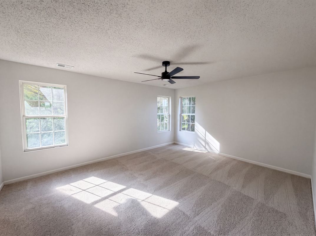 Photo 18 of 27 of 518 Glenfield Cir, Maryville, TN