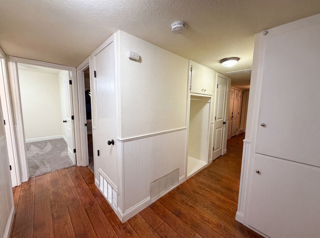 Photo 12 of 27 of 2605 Waterton Way, Sacramento, CA