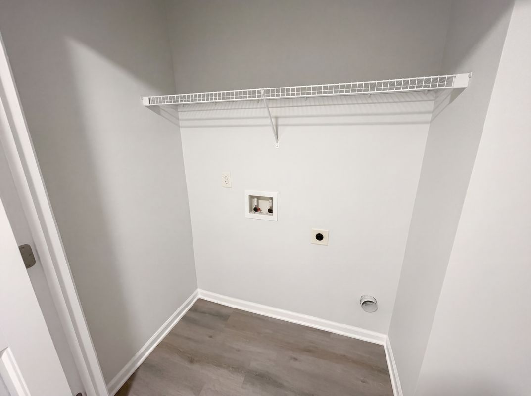 Photo 8 of 19 of 220 Madison Ave, Acworth, GA