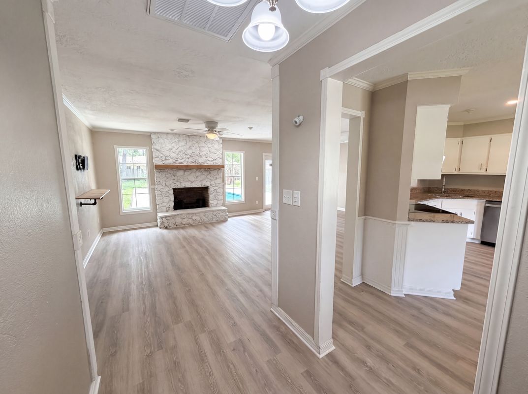 Photo 7 of 21 of 1770 NE 37th St, Ocala, FL