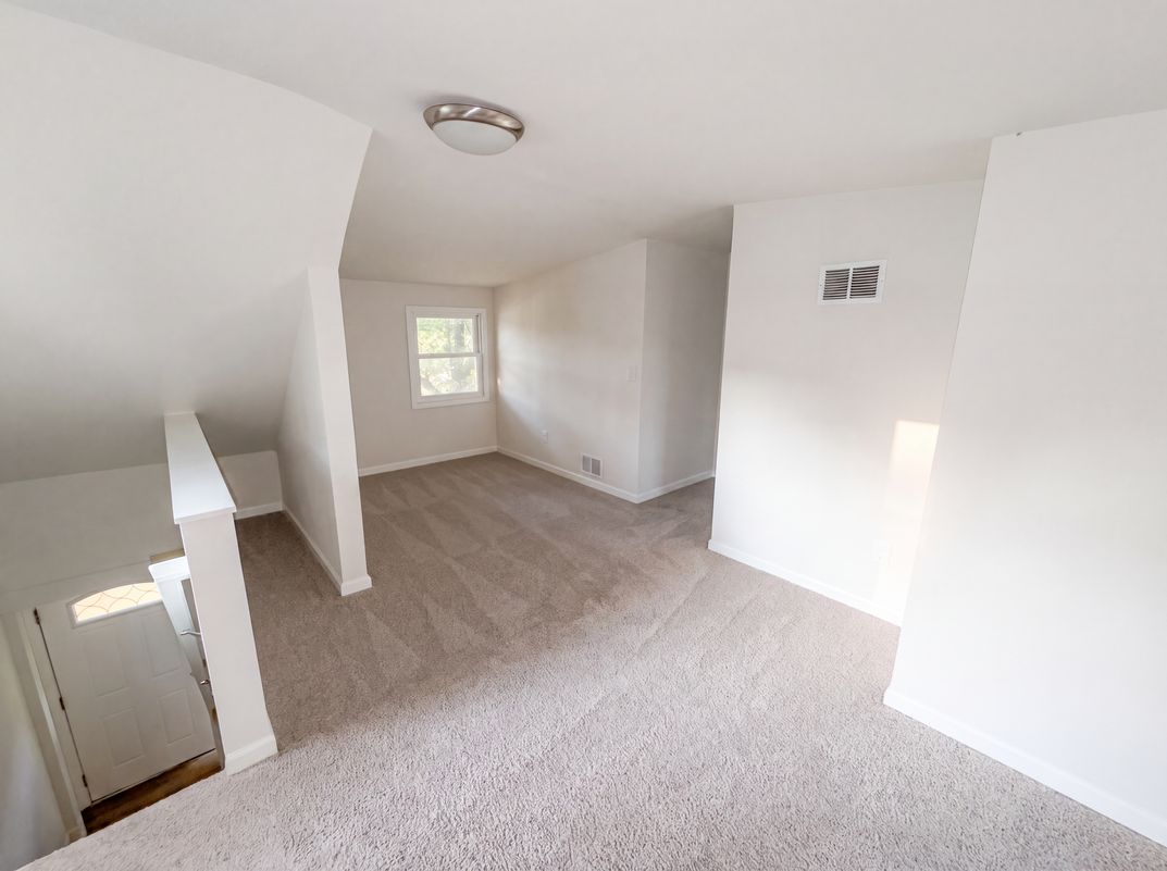 Photo 19 of 25 of 2084 Hillview Rd, Mounds View, MN