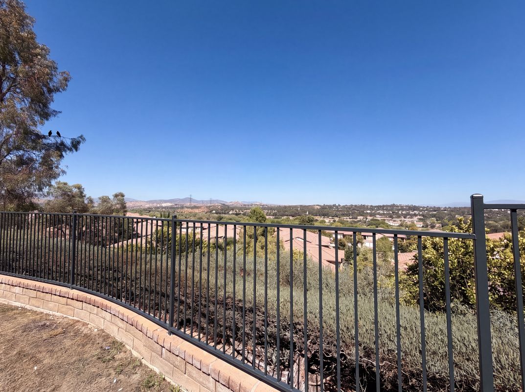 Photo 23 of 25 of 27920 Periwinkle Ln, Valencia, CA