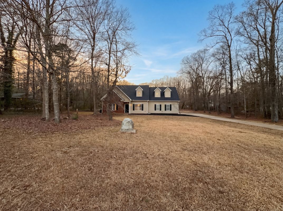 Photo 7 of 22 of 4408 Waxhaw Indian Trail Rd, Indian Trail, NC