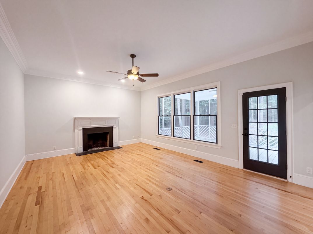 Photo 3 of 20 of 480 Robinson Rd, Mooresville, NC