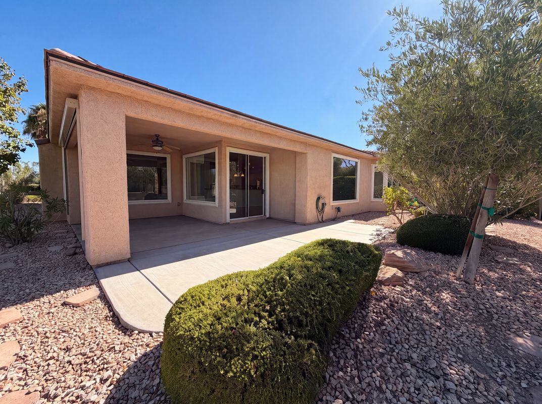 Photo 5 of 23 of 10228 Donde Ave, Las Vegas, NV