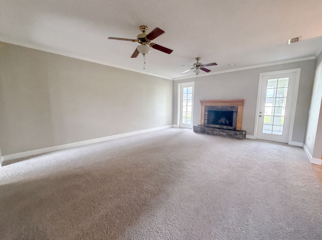 Photo 9 of 21 of 3584 Jim Kasey Ln S, Lakeland, FL