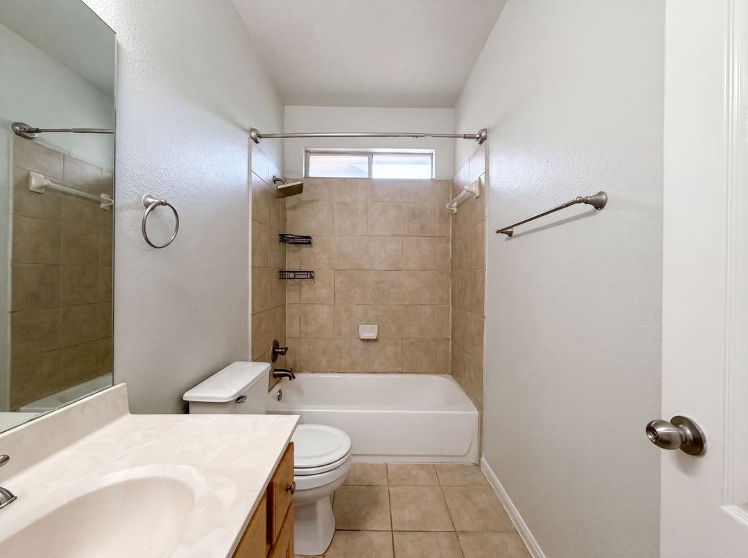 Photo 13 of 22 of 2404 Danciger Ln, Cedar Park, TX