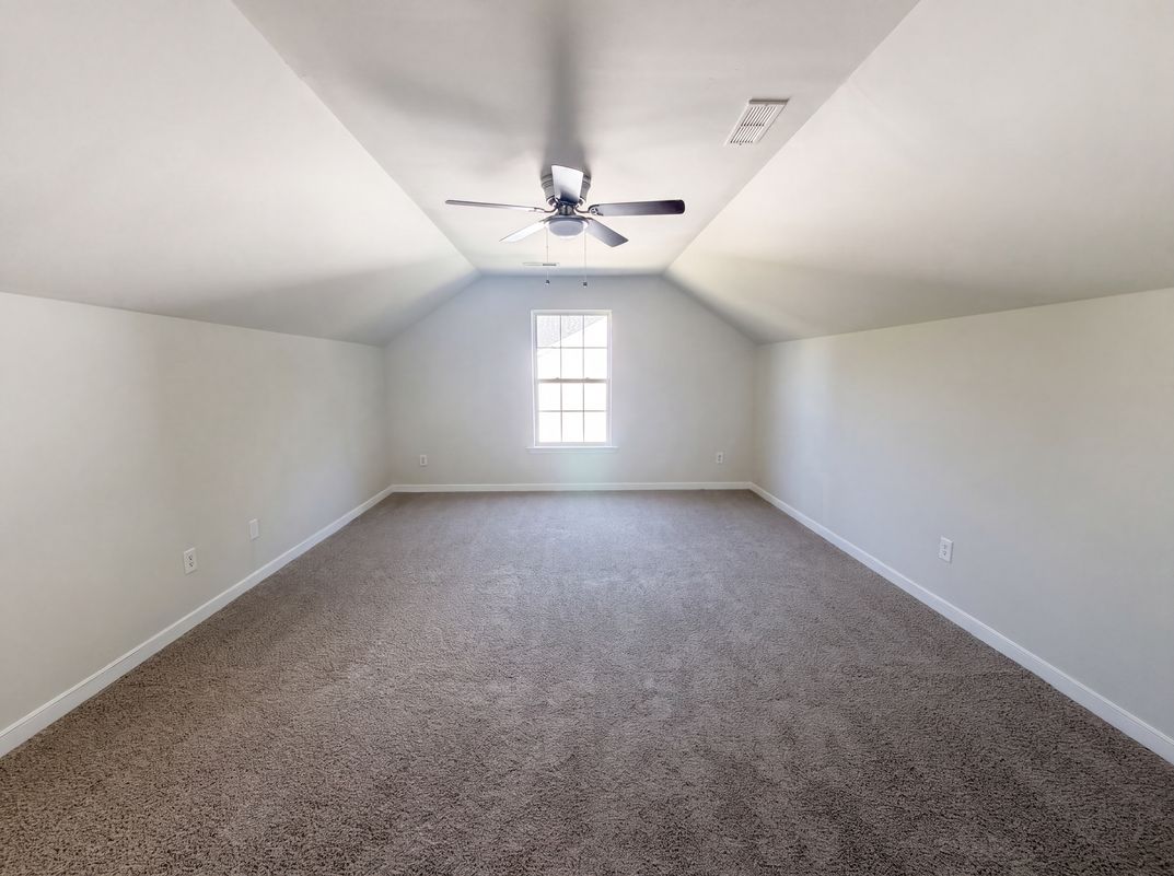 Photo 10 of 19 of 3016 Heather Ridge Dr, Henrico, VA