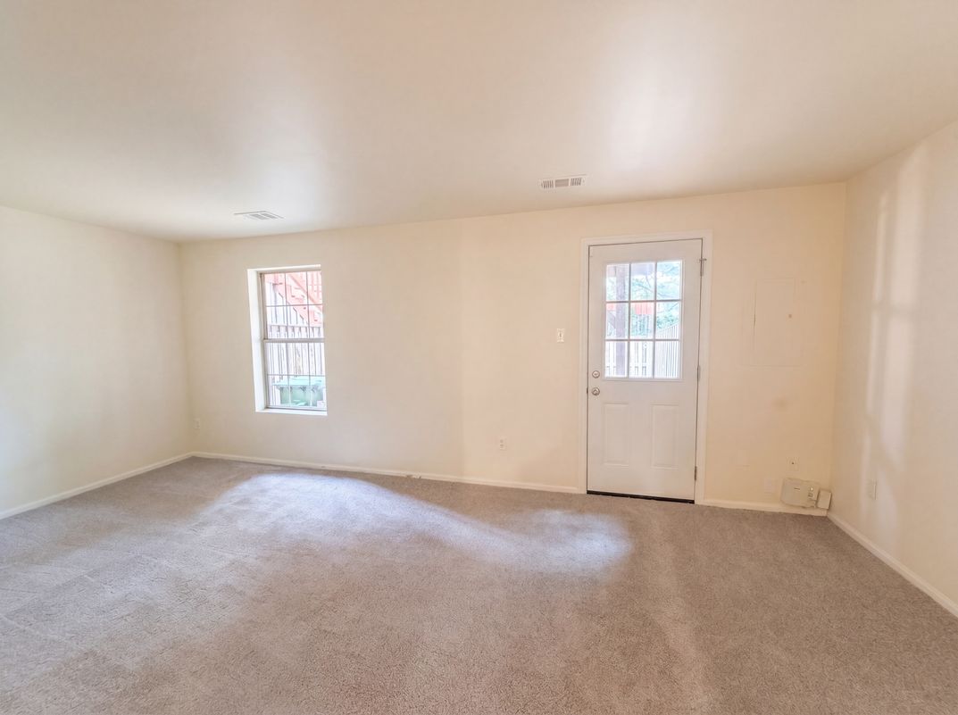 Photo 13 of 48 of 8641 Centerton Ln, Manassas, VA