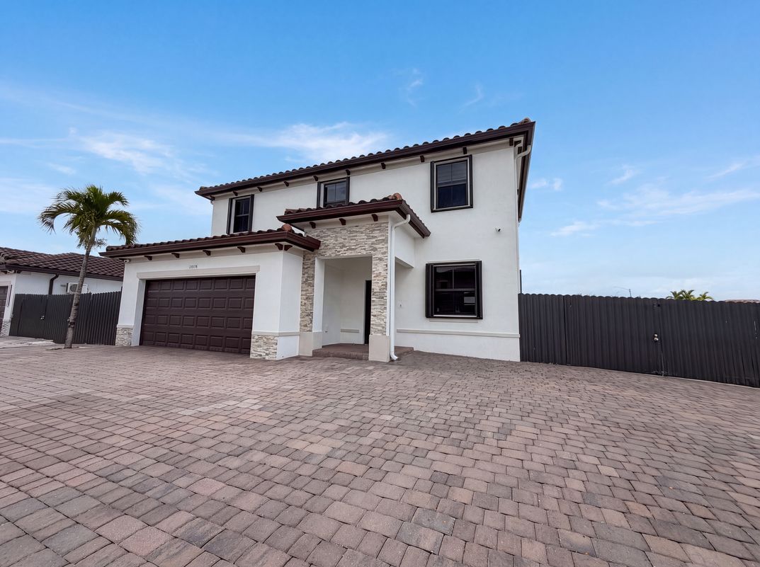 Property photo 1 of 12858 SW 228th St
