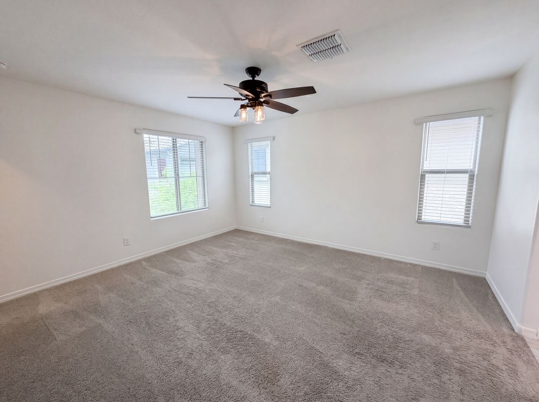 Photo 18 of 26 of 5728 W Raymond St, Phoenix, AZ