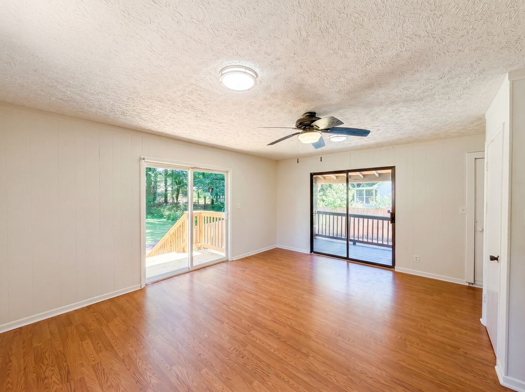 Photo 11 of 27 of 104 Belair Ln, Stockbridge, GA