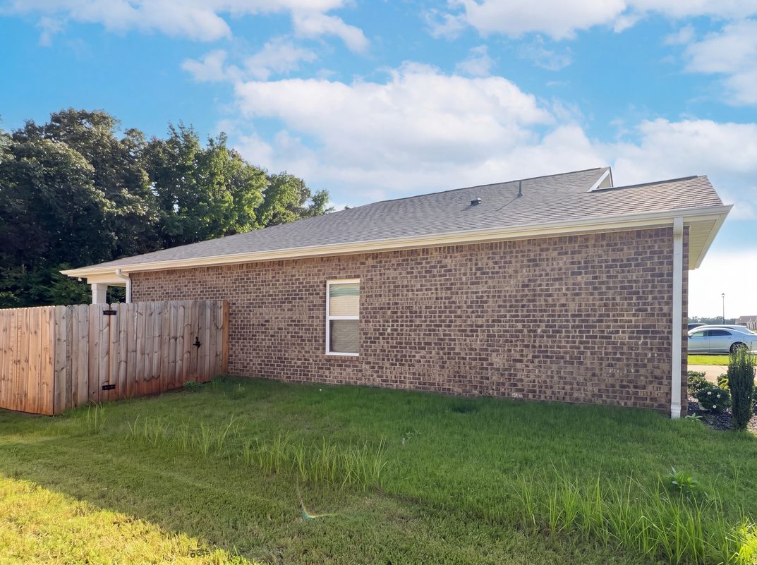 Photo 32 of 58 of 12898 Golden Hay Cir NW, Madison, AL