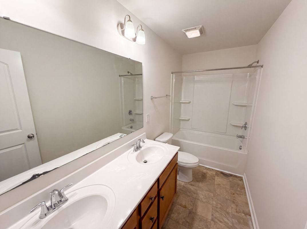 Photo 12 of 21 of 5627 Barclay Ct, Fort Mill, SC