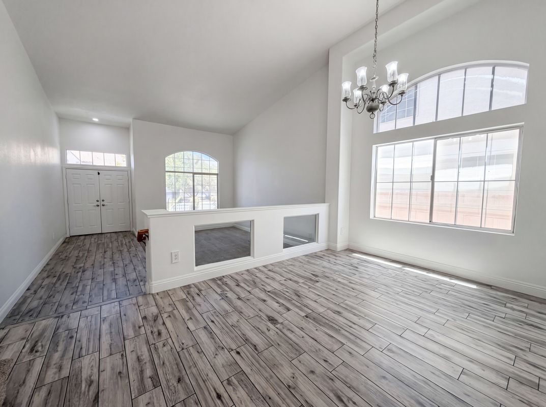 Photo 12 of 27 of 6335 Pavestone Ln, Las Vegas, NV