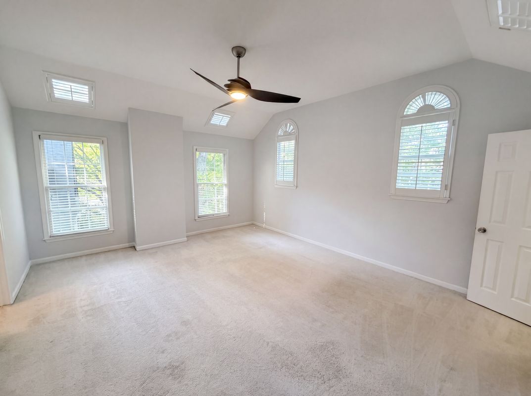 Photo 4 of 39 of 1821 Monroe Dr NE, Atlanta, GA