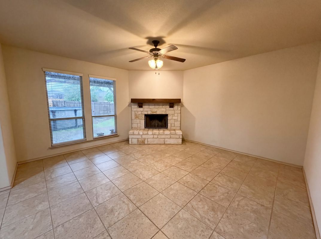 Property photo 3 of 1217 Ashley Dr