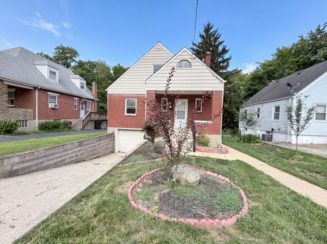 Photo 20 of 24 of 6418 Savannah Ave, Cincinnati, OH