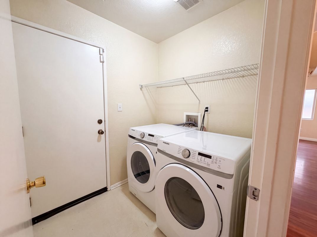 Photo 20 of 27 of 18792 Dogwood Ct, Adelanto, CA