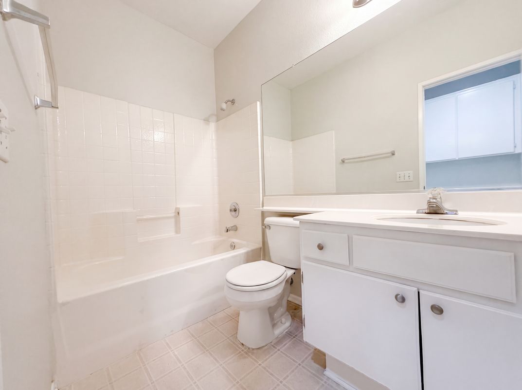 Photo 18 of 28 of 13477 Fairfield Dr, Corona, CA