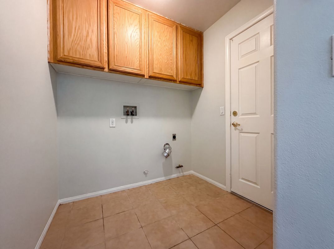 Photo 23 of 28 of 13185 Great Falls Ave, Victorville, CA