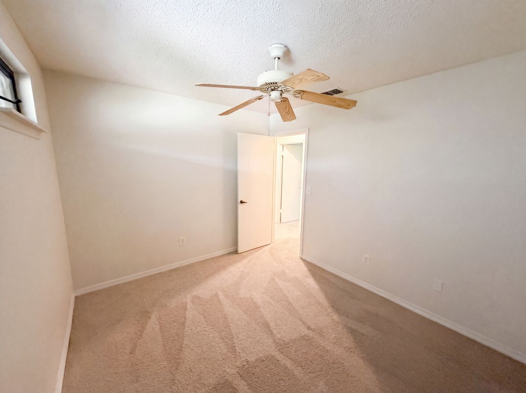 Photo 16 of 28 of 830 Dunbar Ter, Winter Springs, FL